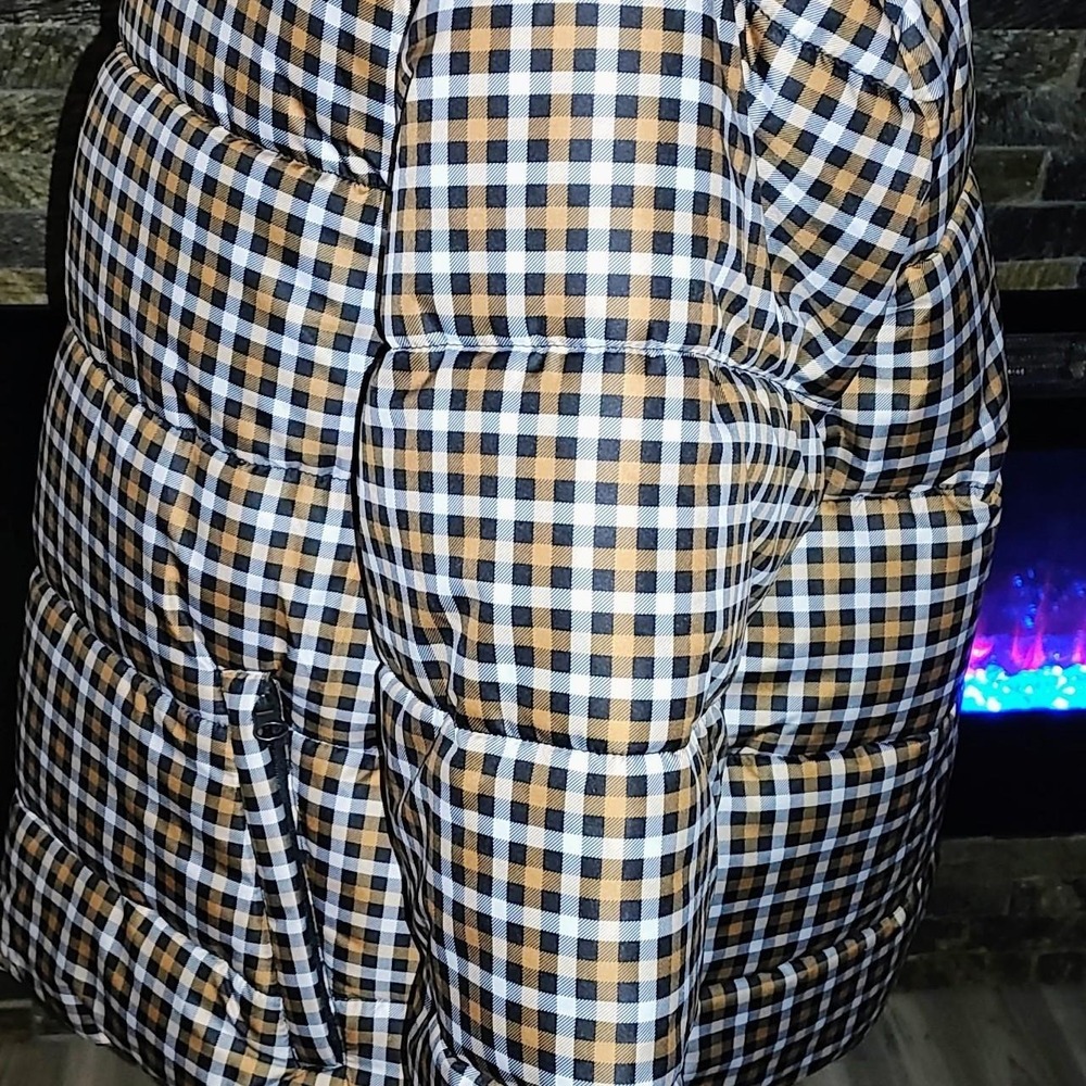 Plaid Puffer Jacket Size L - Picture 5 of 8